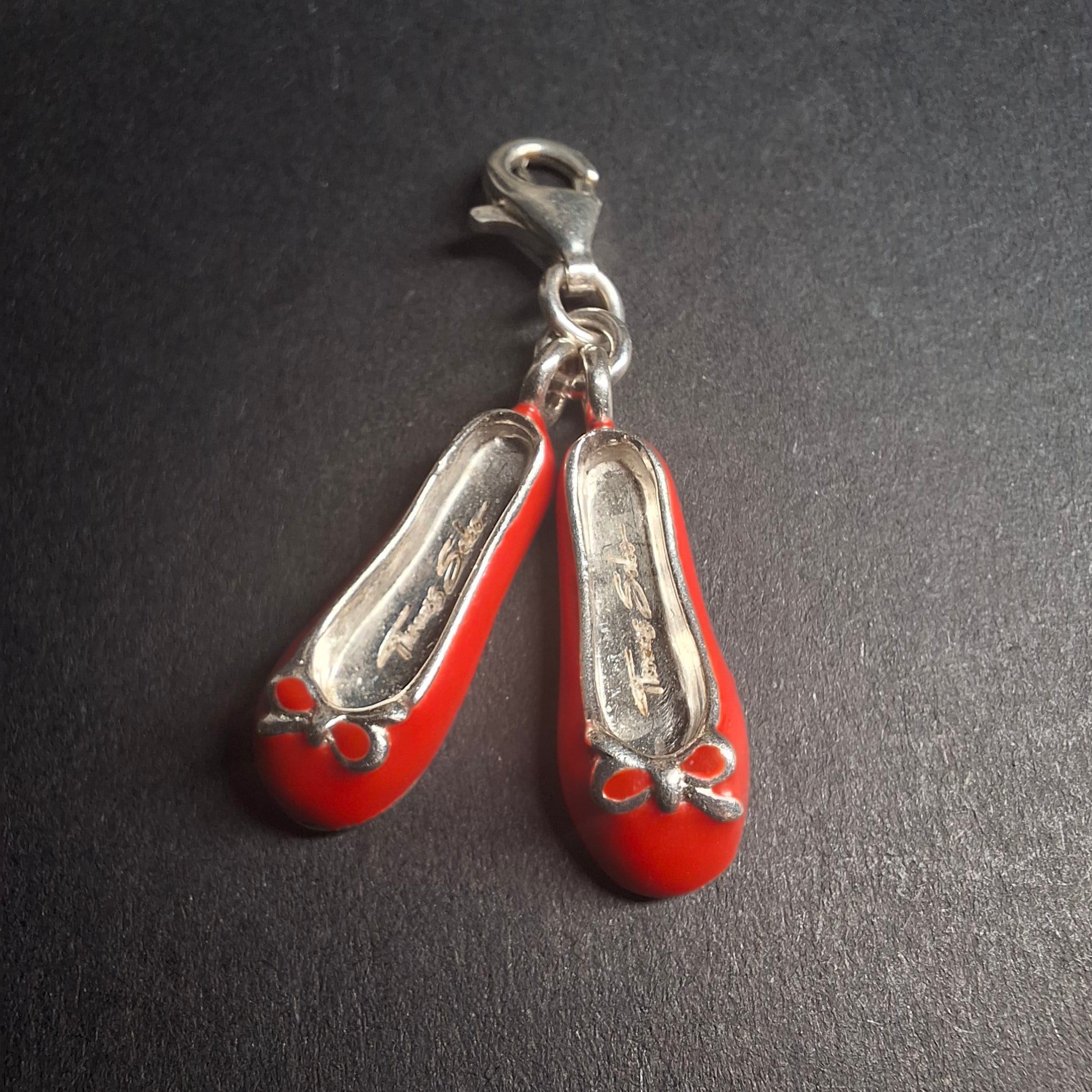 Thomas Sabo Red Ballet Shoes Slipper Charm – view 2