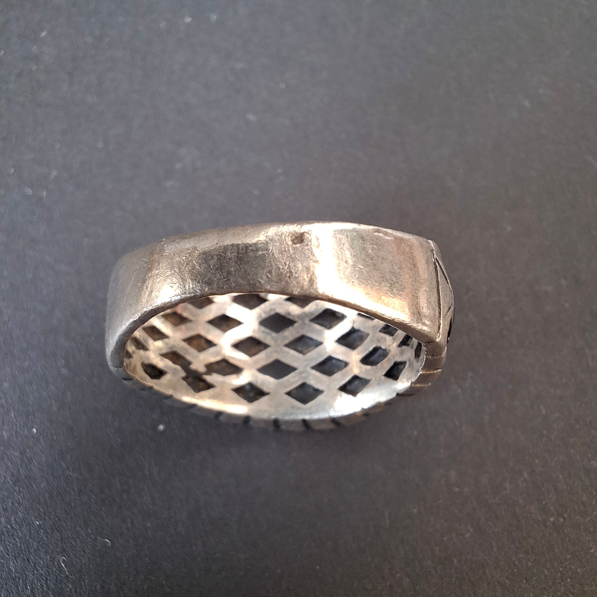 Vintage türkischer Ring aus Sterlingsilber mit „K. Atatürk“-Signatur – Ansicht 3