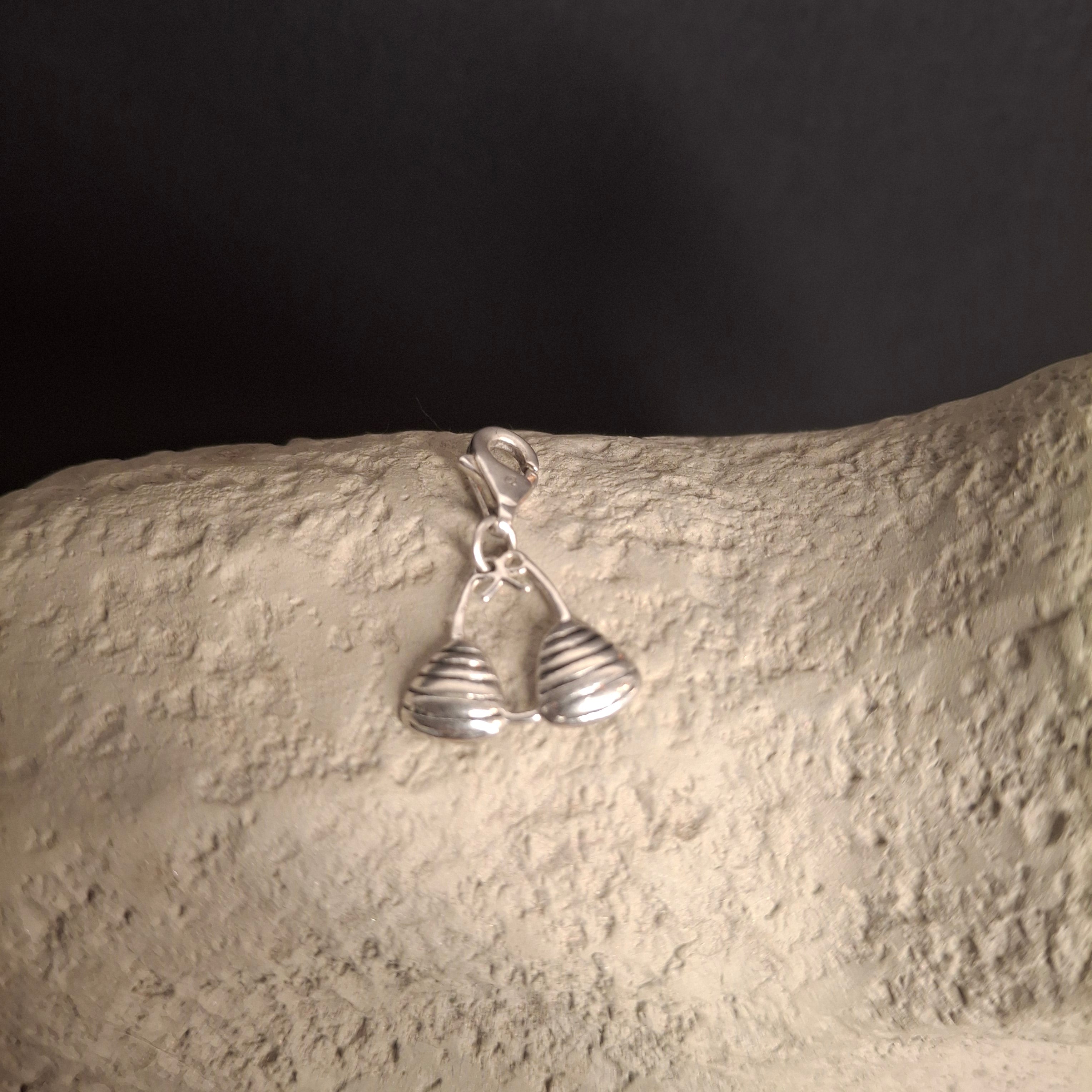 925 Sterling Silver Ribbed Bikini Top Clip-On Charm – view 4