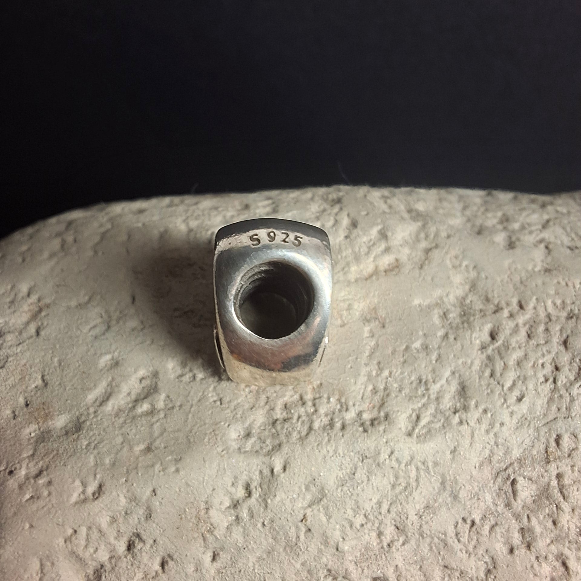 Retired Authentic Pandora Best Friends Heart Charm 791727CZ – view 2