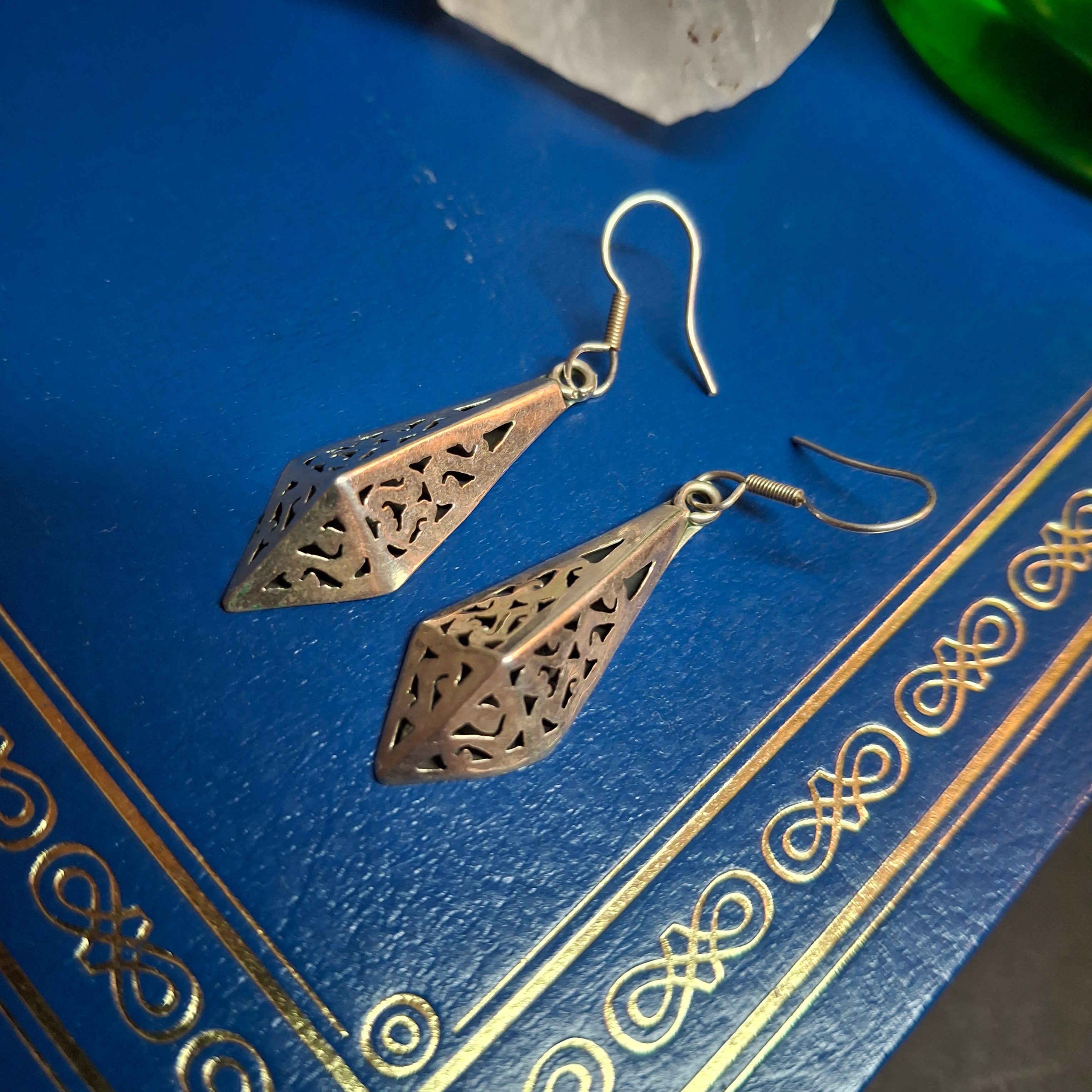 Vintage Mexican Sterling Silver 925 Pierced Openwork Pyramid Dangle Earrings