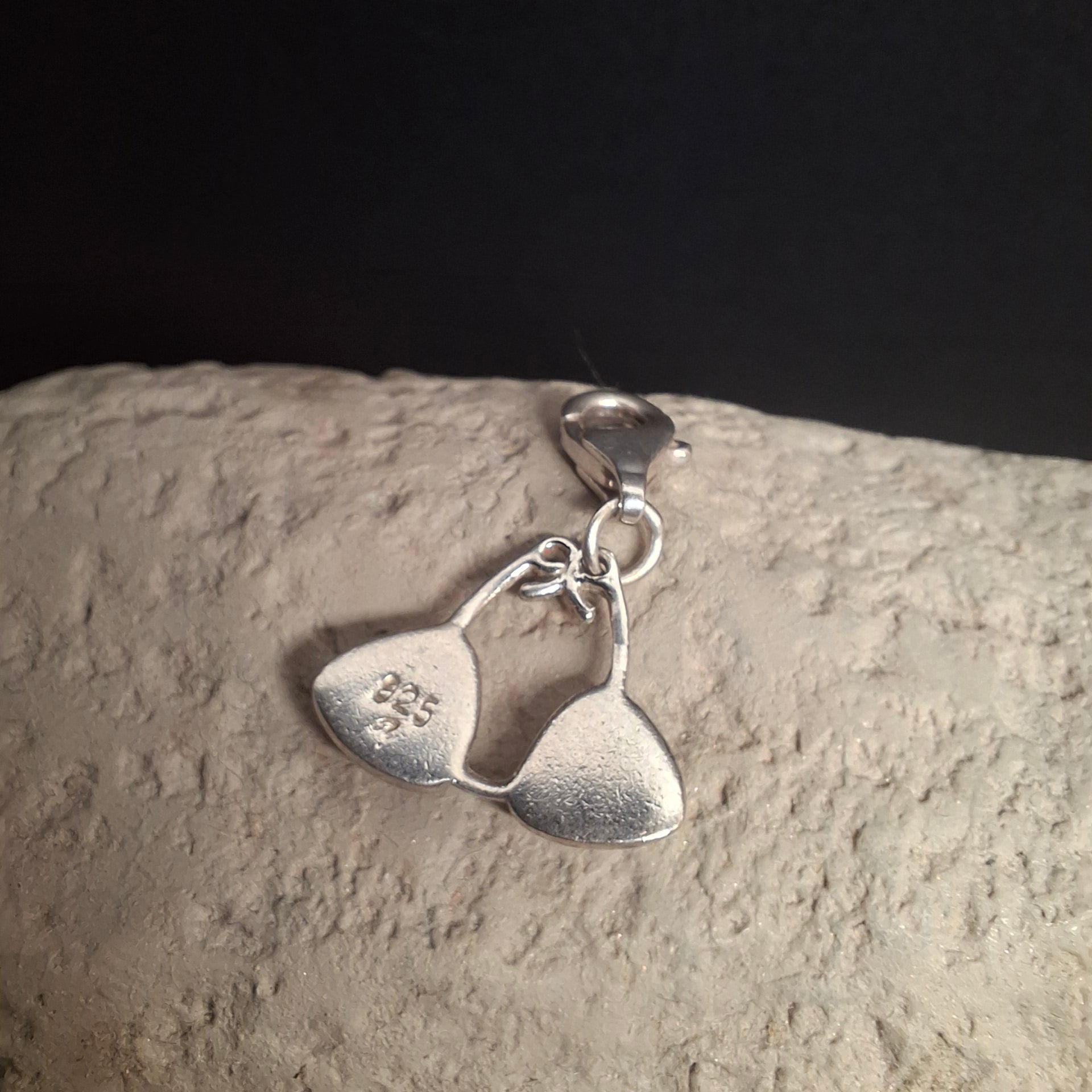 925 Sterling Silver Ribbed Bikini Top Clip-On Charm – view 2